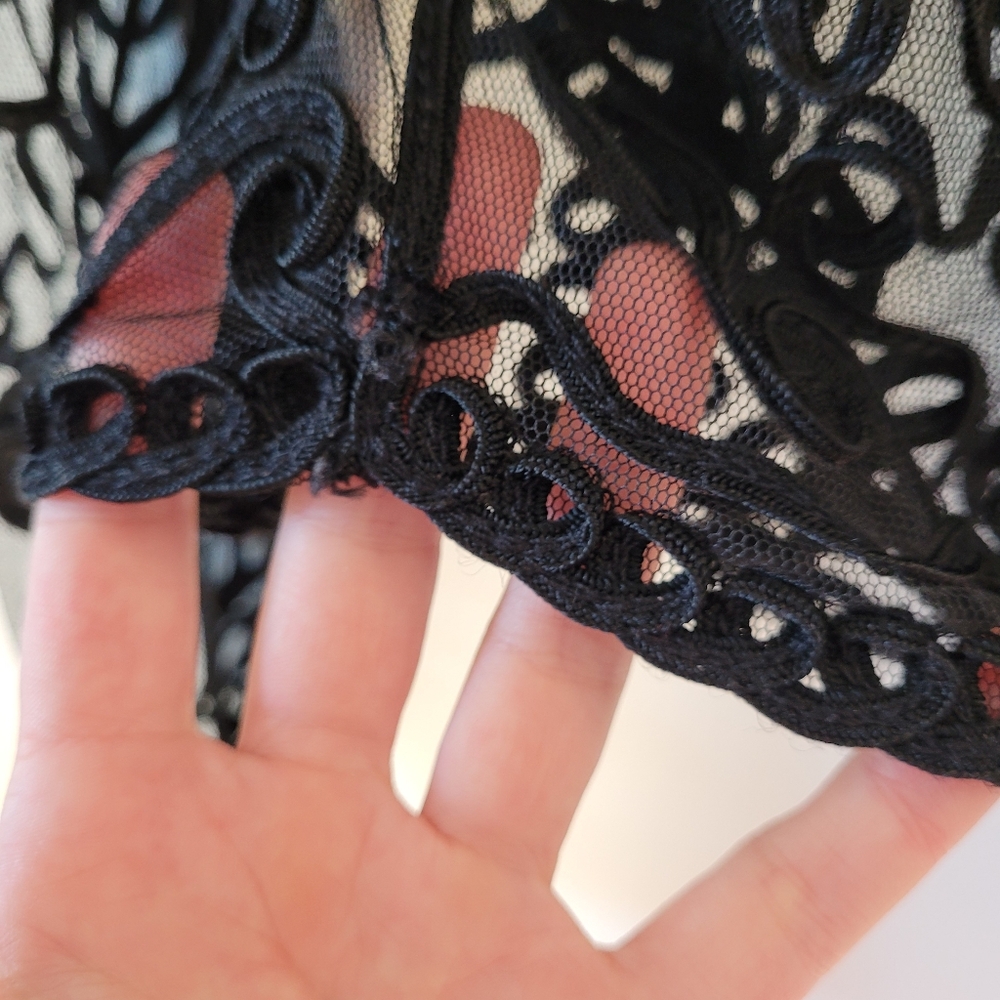 Asian inspired lace embroidered sheer cardigan - M - Picture 5 of 7